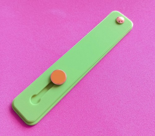 Universal Silicone Finger Grip Strap Holder Kickstand for Phone Smartphone 4–8" - 第 16/36 張圖片