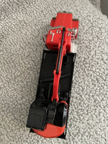 1/32 PETERBILT Flatbed KUBOTA TRUCK & KX080-4 EXCAVATOR 1/32 BY NEW RAY - Picture 6 of 24