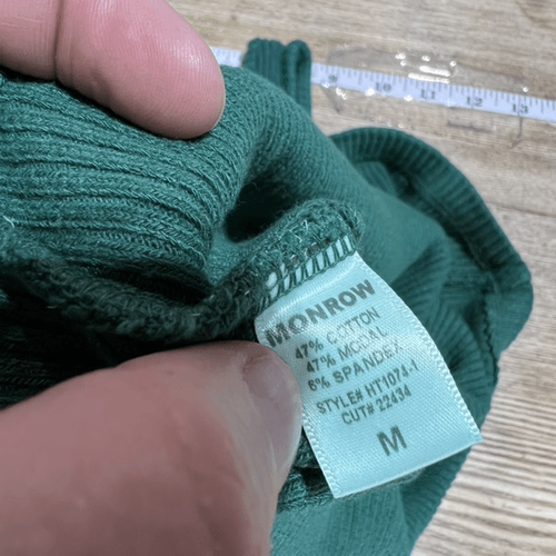 NWT Monrow Gal Green Brushed V Neck cropped Tank Top Medium ribbed - Picture 9 of 10