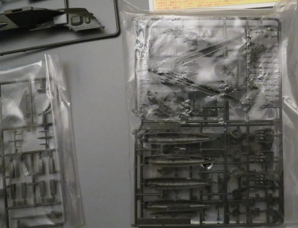 Kit Modelo Acorazado Capitán Harlock Arcadia Pirata Espacial Bandai De Colección Nuevo en Caja 1/1600 Foto 4 de 4