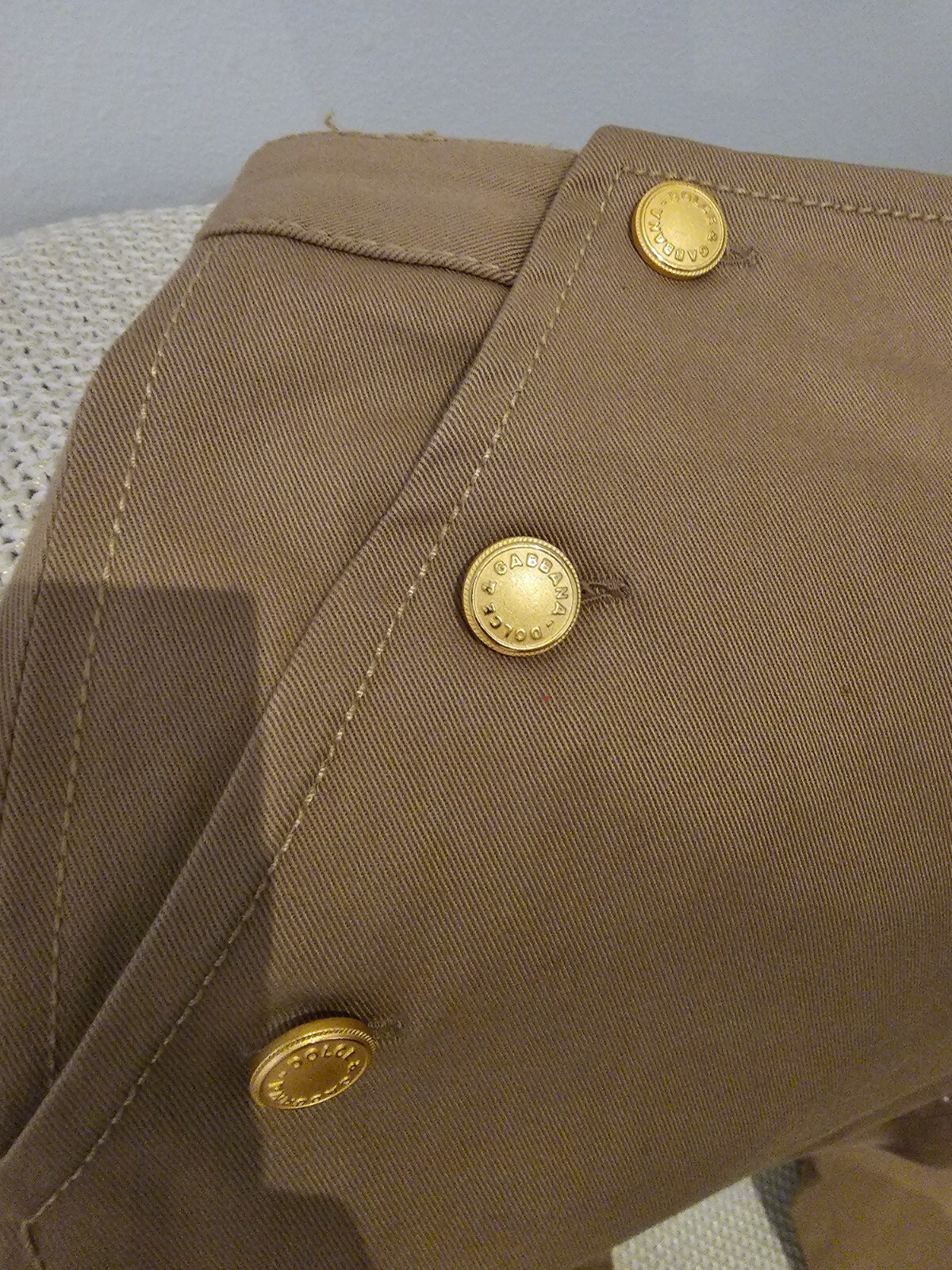 Picture 2 of 12