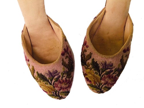 1920s Antique Pink Floral Needlepoint Silk Slip on Mule Heels Bedroom Slippers - Picture 4 of 11