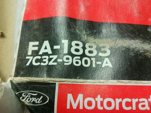 FORD MOTORCRAFT AIR FILTER FA-1883 - Picture 2 of 2