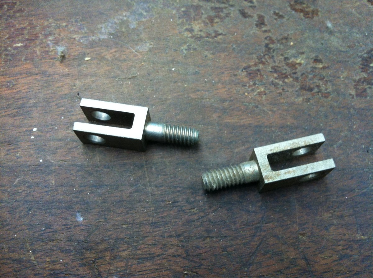 2 NEW JOHNSON EVINRUDE SHIFT LEVER CLEVIS 305824 | eBay 2 NEW JOHNSON EVINRUDE SHIFT LEVER CLEVIS 305824 | eBay