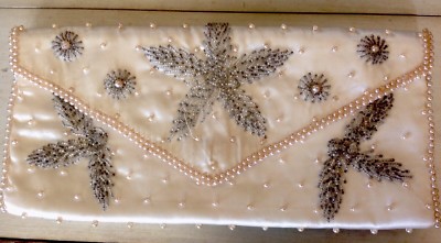 Clutch Evening Purse Vintage Pearl Beaded Bag Purse Made in Japan snap close