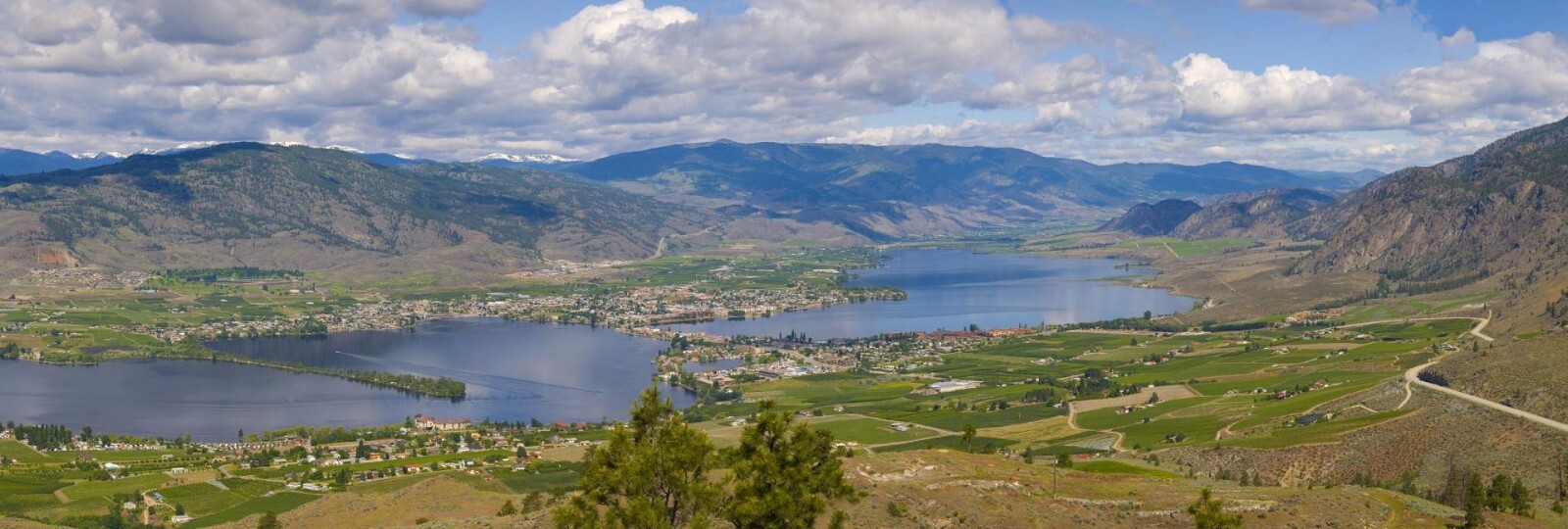 OKANAGAN LAKE ACCESS home for sale in sunny Osoyoos, British Columbia, Canada.