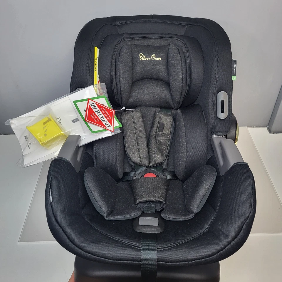 Silver Cross Dream I-Size Babyschale & I-Size Base Constellation schwarz - Bild 3 von 4