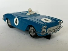 Strombecker Chevy Corvette Convertible (Blue) 1/32 scale slot car RTR