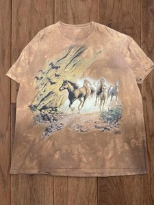 The Mountain T Shirt Horse | eBay