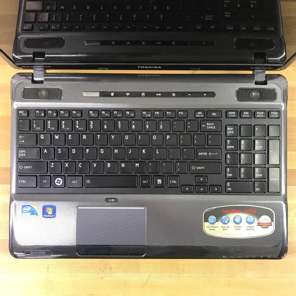 Toshiba Satellite A665 Retro Gaming Laptop i3 M-350 2.27GHz 4GB RAM (Windows 7) - Image 4 of 4