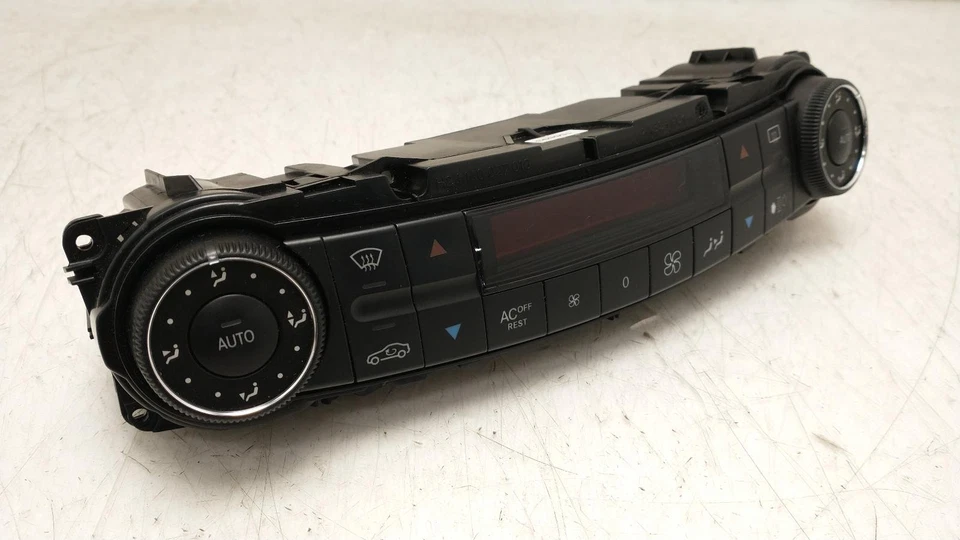 MERCEDES E CLASS HEATER AC CLIMATE CONTROLS A2118304585 02-09 - Image 2 of 4