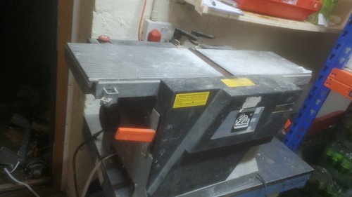 ELU Planer Thicknesses Model EPT 1901 Bench Table Top Plane - Picture 1 of 4