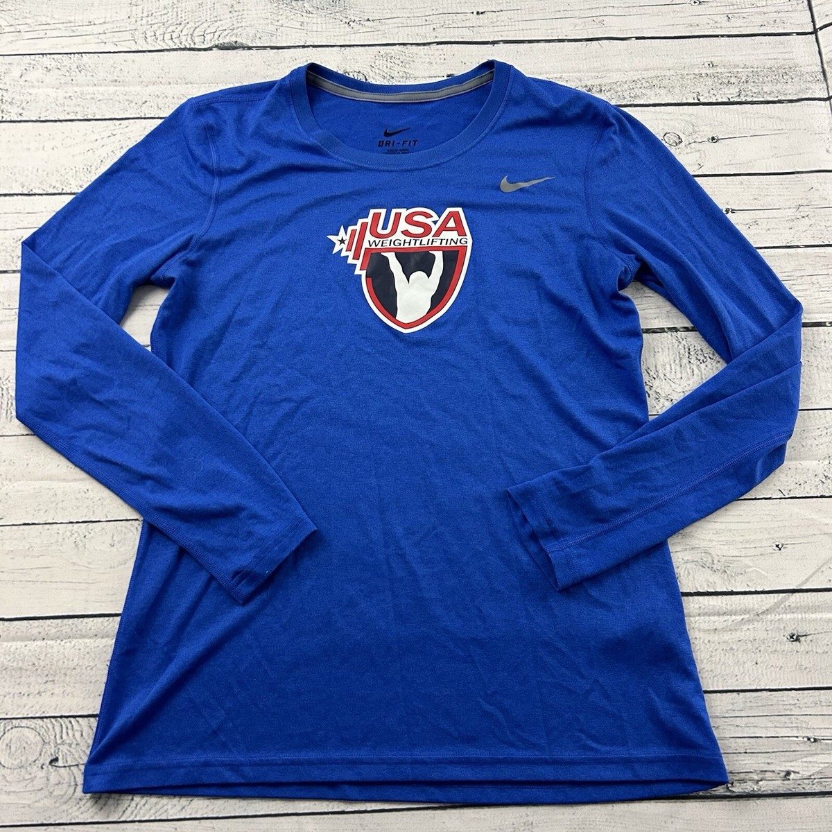 nike weightlifting shirt