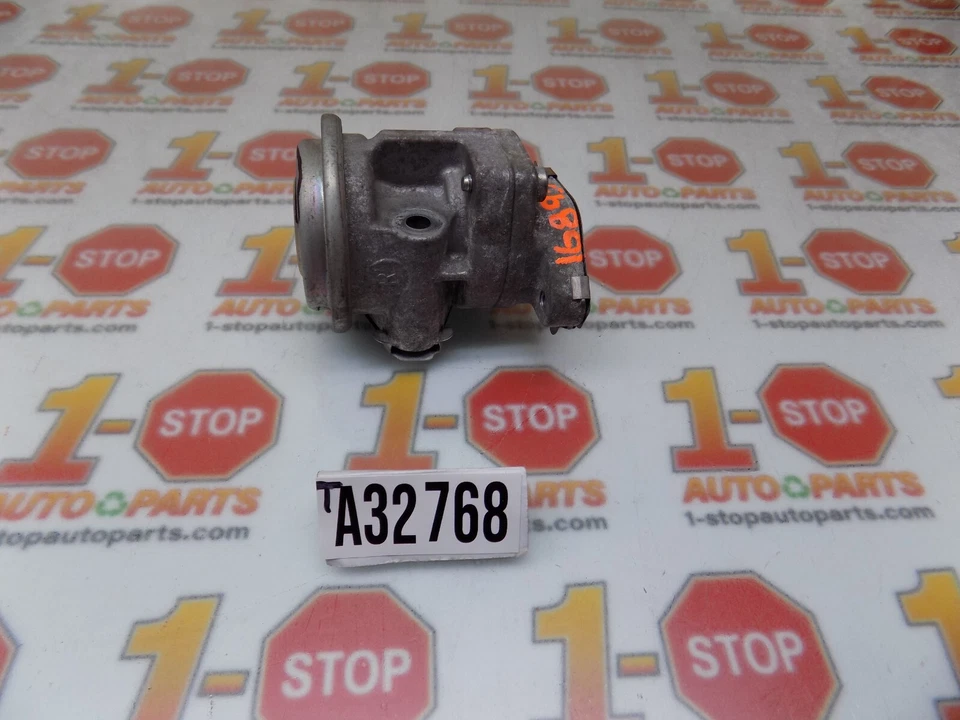 Bomba de inyección de aire secundaria Toyota 4runner 2004-2007 4,7 L 25720-50010 OEM Foto 2 de 4