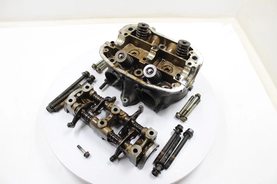 79 HONDA GOLDWING 1000 GL1000 ENGINE MOTOR RIGHT CYLINDER HEAD - Image 2 of 4