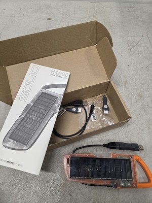 Solio H1000 Solar 1000 mHa Hybrid charger Read