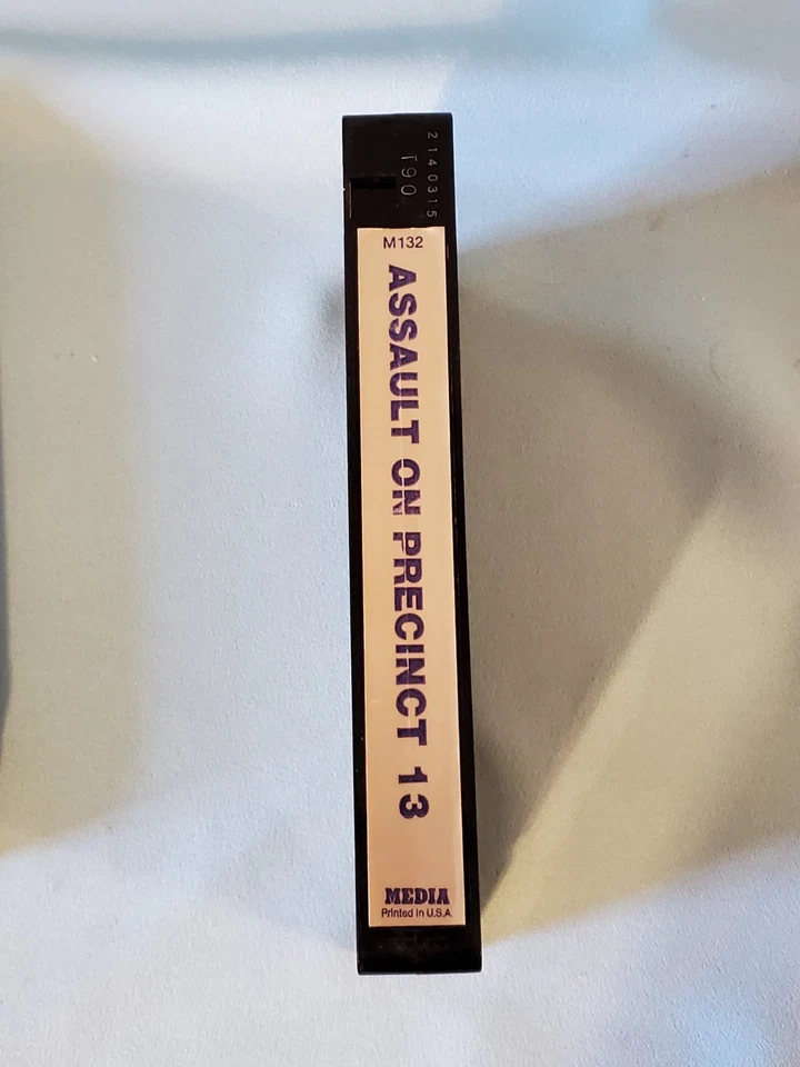 ASSAULT ON PRECINCT 13 VHS MEDIA VIDEO JOHN CARPENTER ACTION LAPD LOS ANGELES - Image 2 of 4