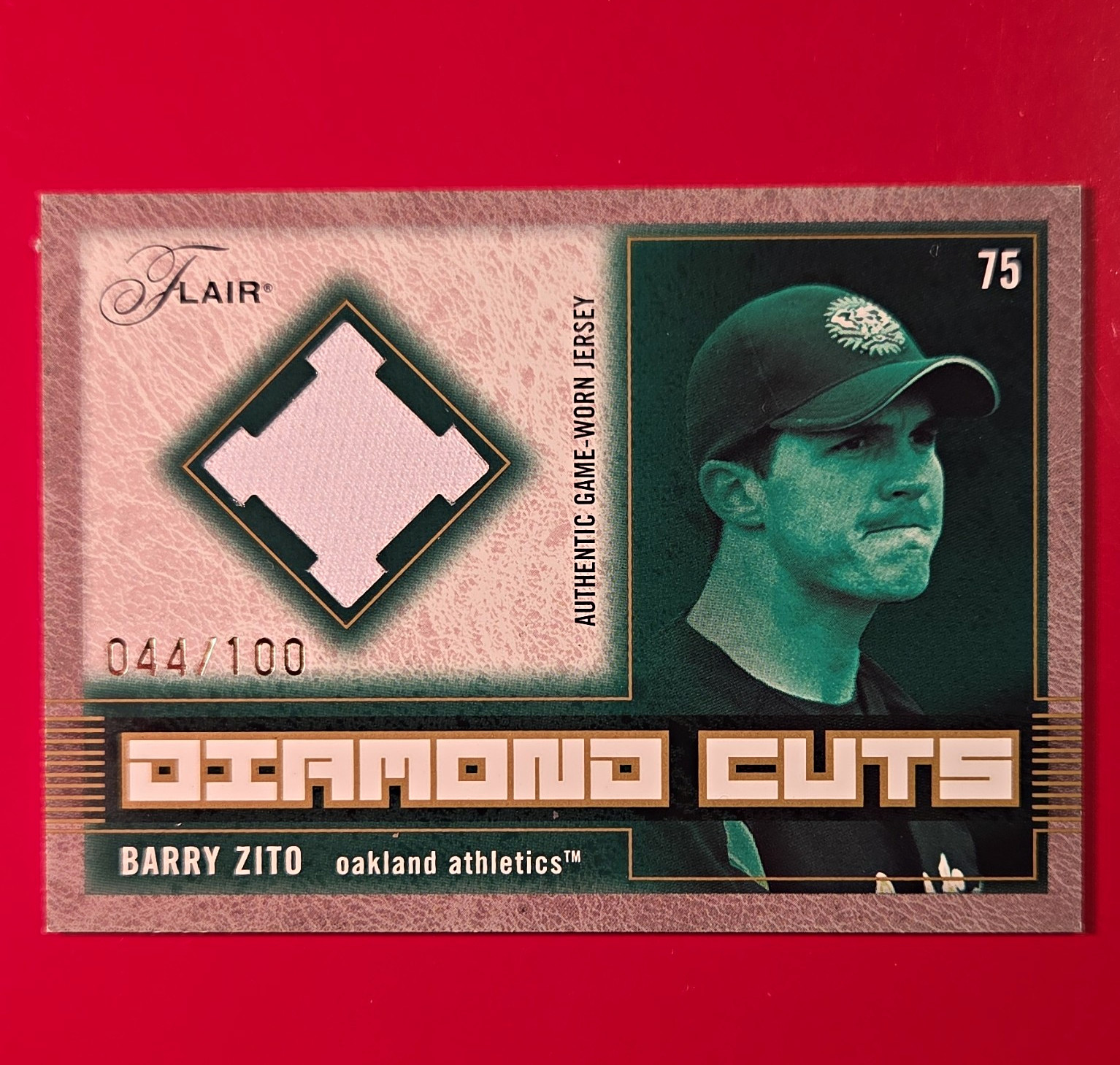 Fleer 2003 Flair Diamond Cuts Jerseys Barry Zito #DCG-BZ Gold MEM /100 A's