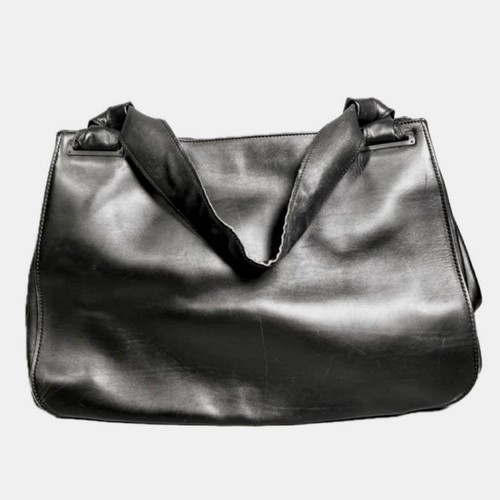 GUCCI 2002AW by Tom Ford Leather Shoulder Bag Black Rare Archive