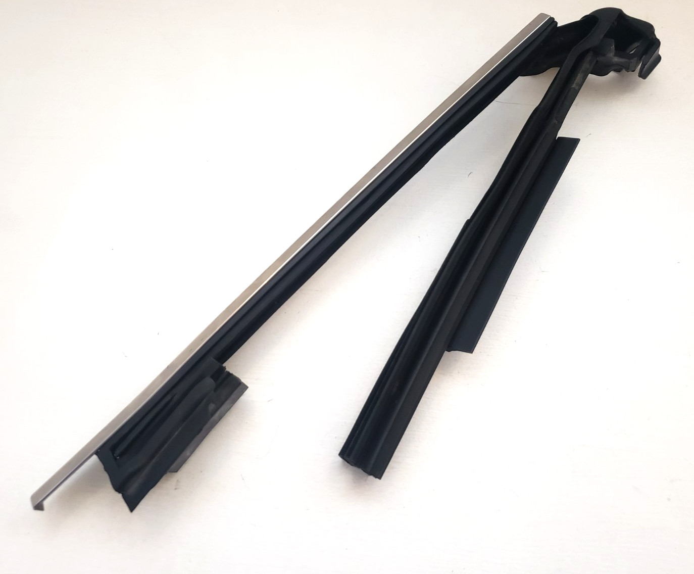 07-18 Bentley Continental  Rear Left Side Window Weather Seal Molding 3W7867415