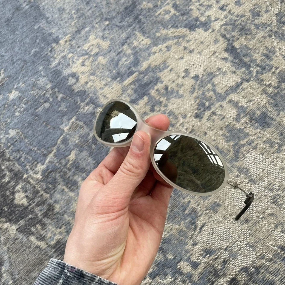 Ray Ban Bausch & Lomb W2390 Orb Sunglasses Made In Italy with Case Vintage 90s - Image 4 of 4