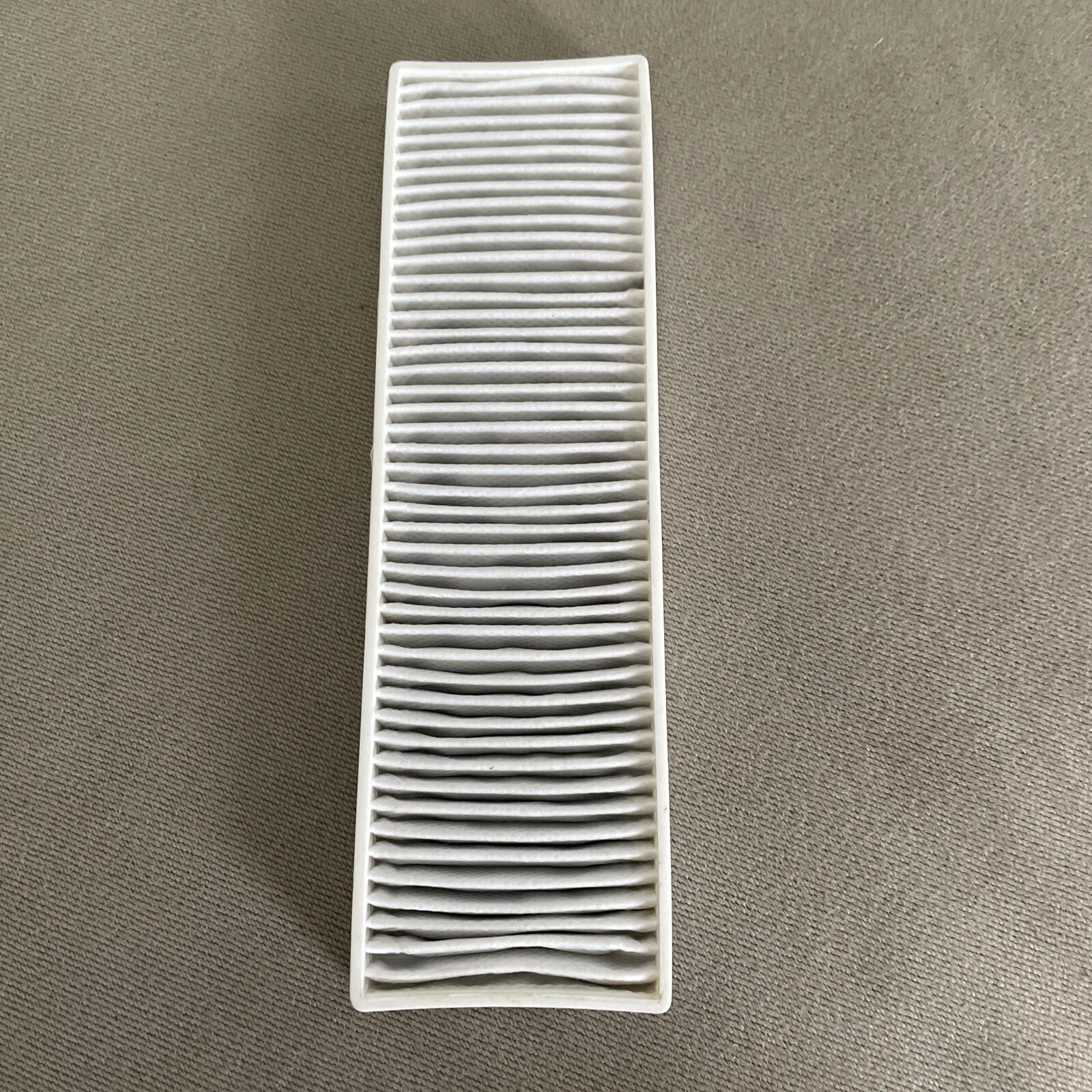 Bissell Cleanview Helix Vacuum Filter - Thumbnail 3