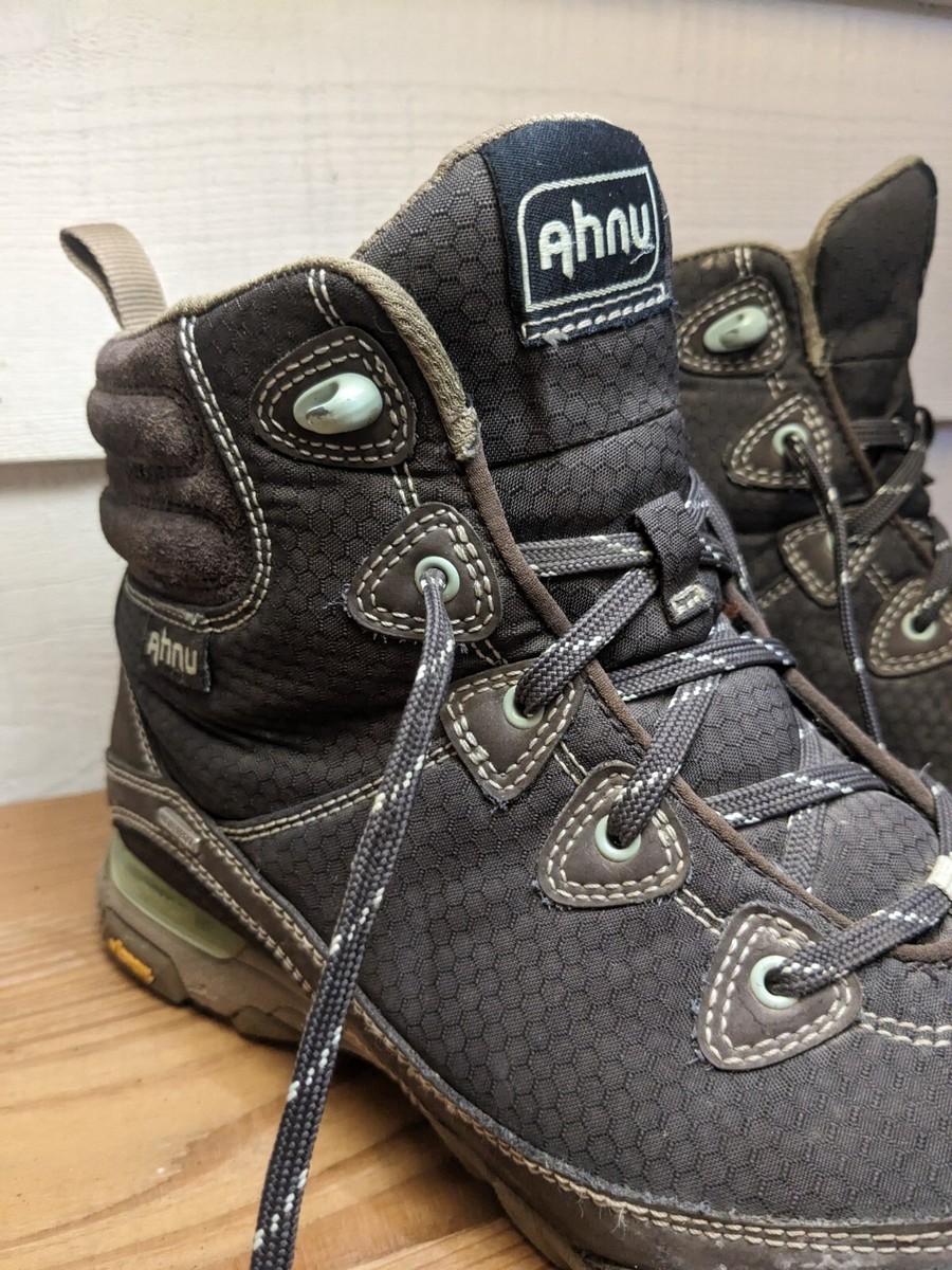 AHNU Hiking Boots Womens Brown Ankle Vibram Gorpcore