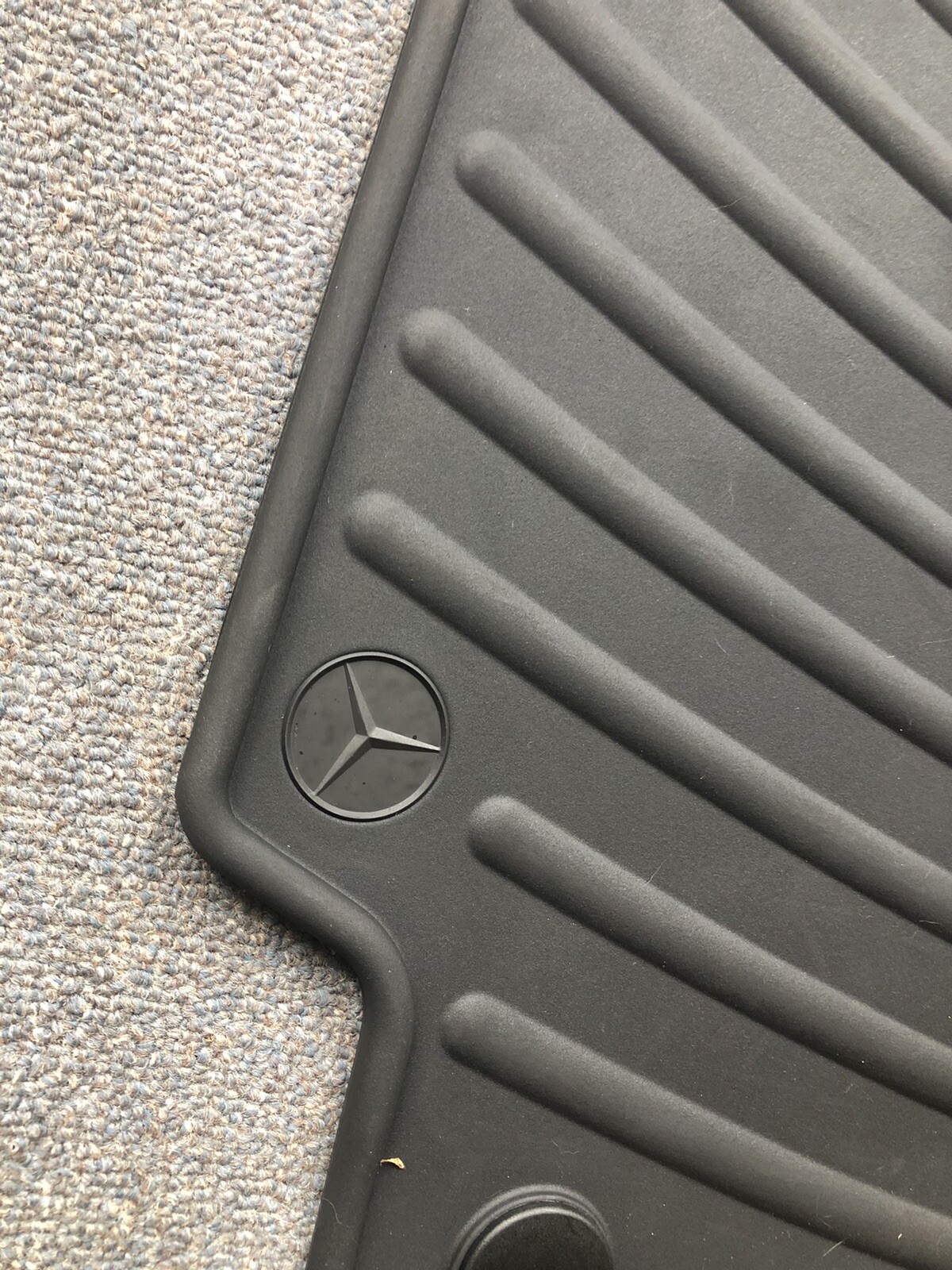 20072013 MercedesBenz W221 S400 S550 S600 S63 S65 Rubber FLOOR MATS