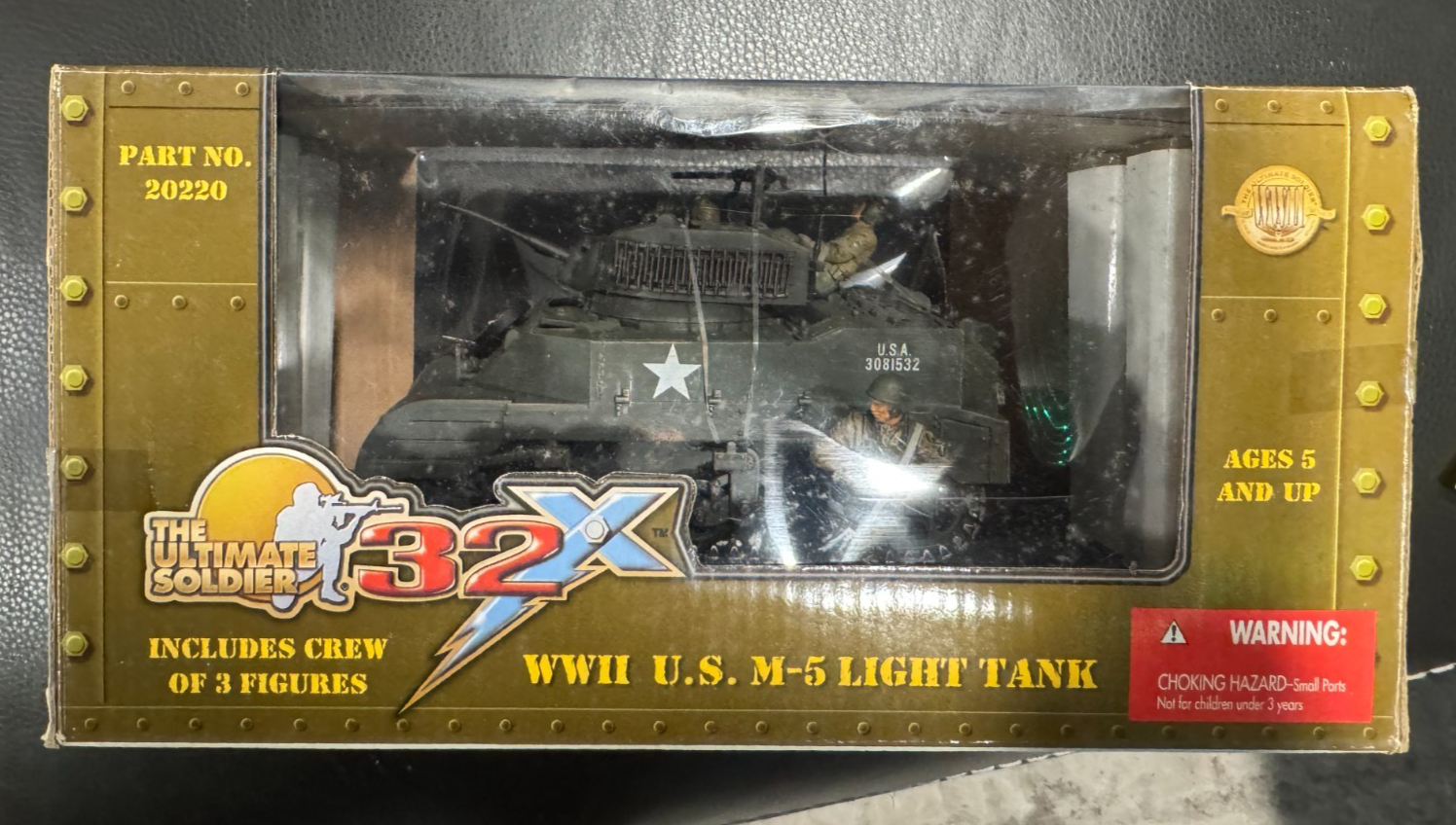2001 The Ultimate Soldier 32X GREEN WWII U.S. M-5 LIGHT TANK 20220 ...