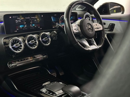 2020 69 MERCEDES-BENZ A-CLASS 2.0 A35 AMG (PREMIUM PLUS) HATCHBACK 5DR PETROL SP - Picture 21 of 24