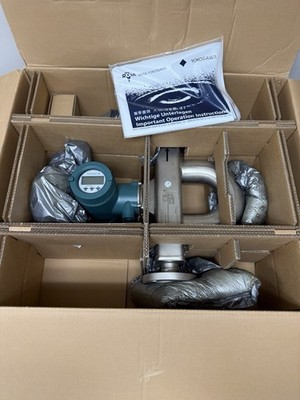 NEW Yokogawa ROTAMASS 2  Coriolis Mass Flow Meter RCCT36-DV0A05A1SL
