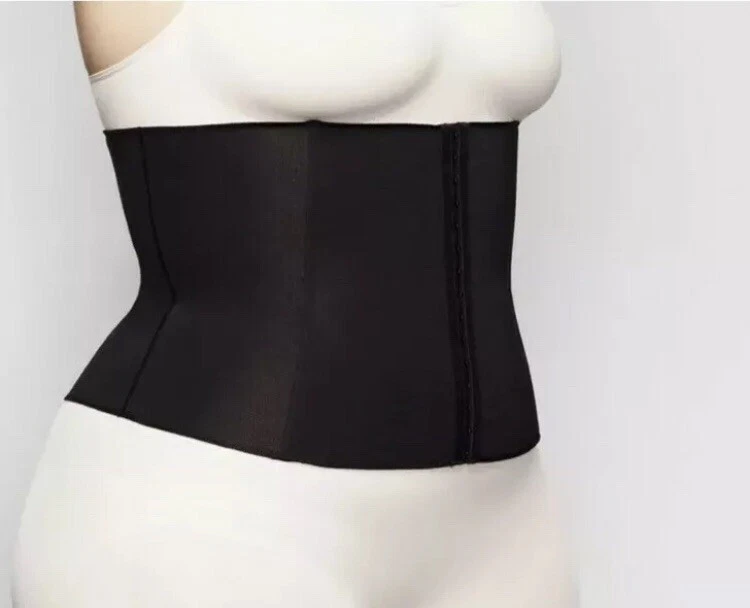 KIM Kardashian SKIMS WAIST TRAINER Black