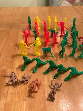 Vintage Cowboys & Indians Toy Figures Tim-mee Toys Processed Plastics 3" Lot