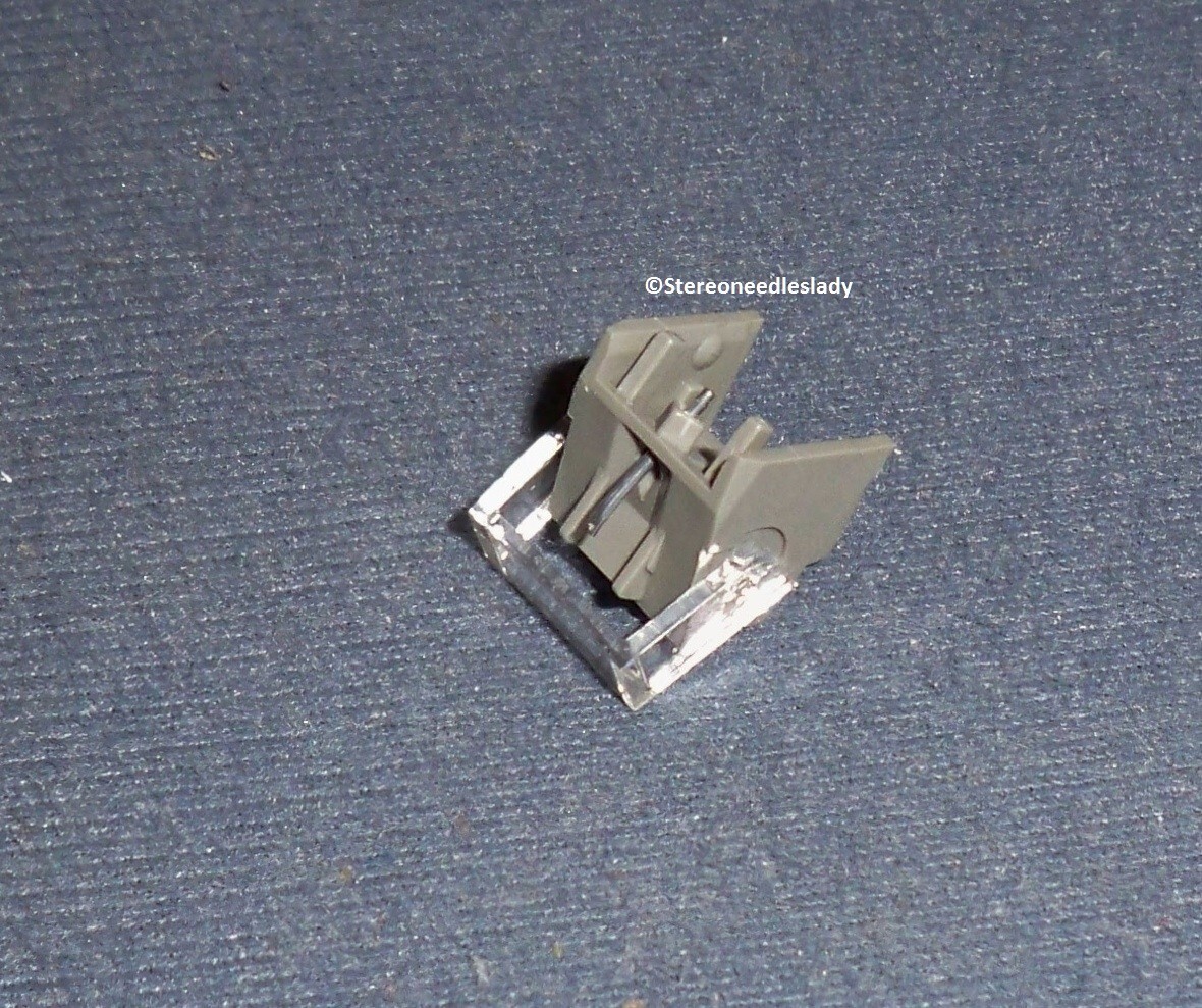 NEW Turntable Stylus Needle For Kenwood N77 / N-77 - Replacement For DSN-81 / DSN81 Cartridge