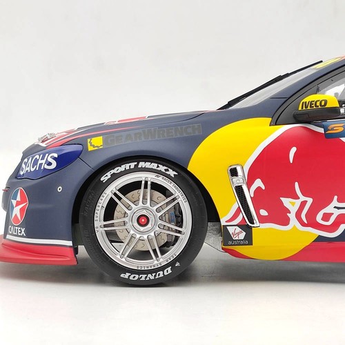 BIANTE B12H17X 1/12 HOLDEN VF COMMODORE V8 SUPERCAR 2017 CHAMPIONSHIP WINNER - Picture 7 of 11
