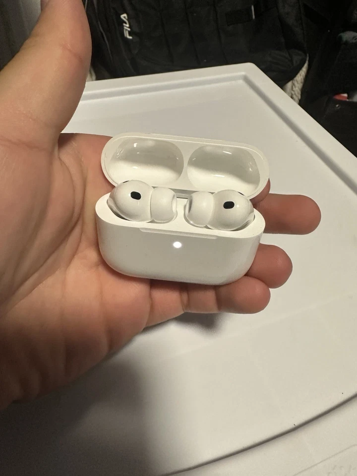 AirPods Pro 3rd Generation - Image 2 of 4