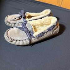 UGG Dakota Polka Dot Ribbon Moccasin Slippers Grey Women's Size 9