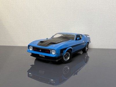 1971 Ford Mustang Fastback Mach 1 Ram Air 351 Sunstar 1:18 Diecast Grabber Blue