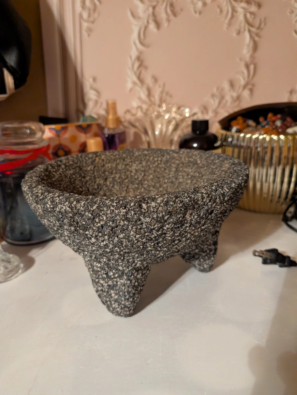 Vintage Molcajete Lava Stone 8” dia. 3.5" tall Mortar Handmade
Opens in a new window or tab