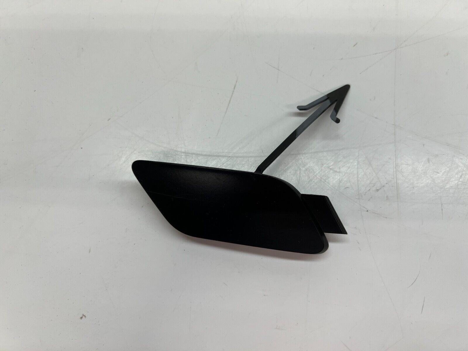 LAMBORGHINI AVENTADOR DRIVER LEFT TOW HOOK EYE COVER OEM 470807441