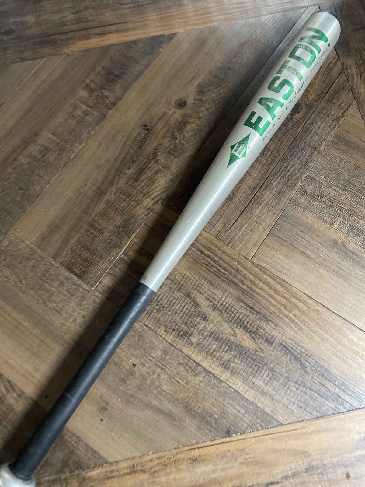EASTON LITTLE LEAGUE BASEBALL BAT MDL L9 3024 30” 24 oz 2 1/4" BIG