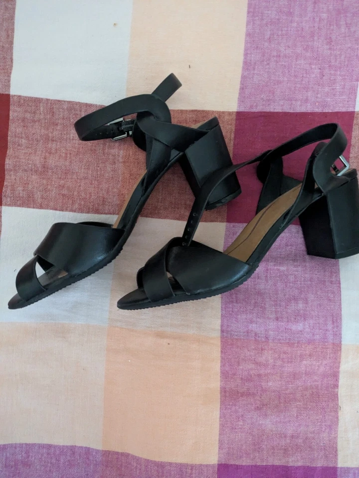 ZAPATOS MUJER HUSH PUPPIES (LETIFA) TALLA EU38 Foto 2 de 2