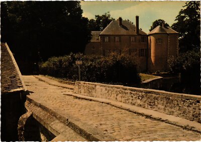 CPM Milly Le Chateau FRANKREICH (1377298)
