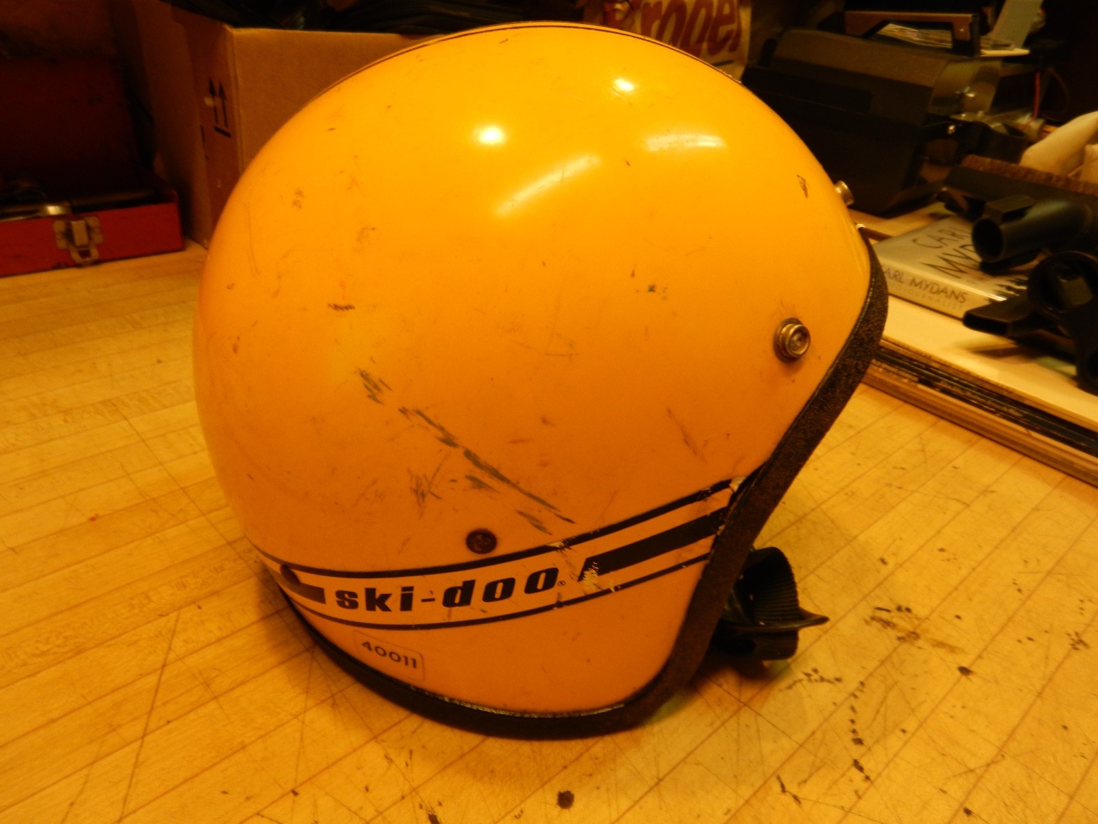 vintage-ski-doo-snowmobile-safety-helmet-model-40011-ebay
