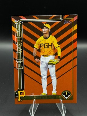 Ji Hwan Bae 2025 Topps Update Holiday Foil Parallel #US64 Pirates