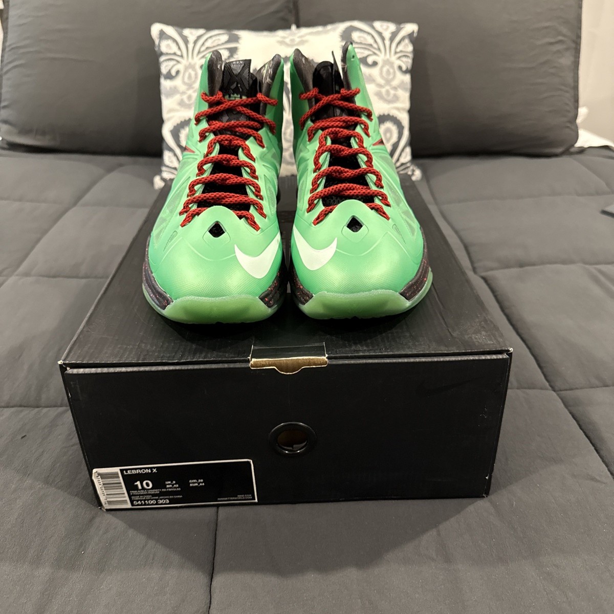 Nike LeBron 10 Cutting Jade 2012 High Top Men\'s Size 8.5 US ... 42‎ Eur Nike LeBron 10 Cutting Jade 2012 Size 10 | eBay main image 3