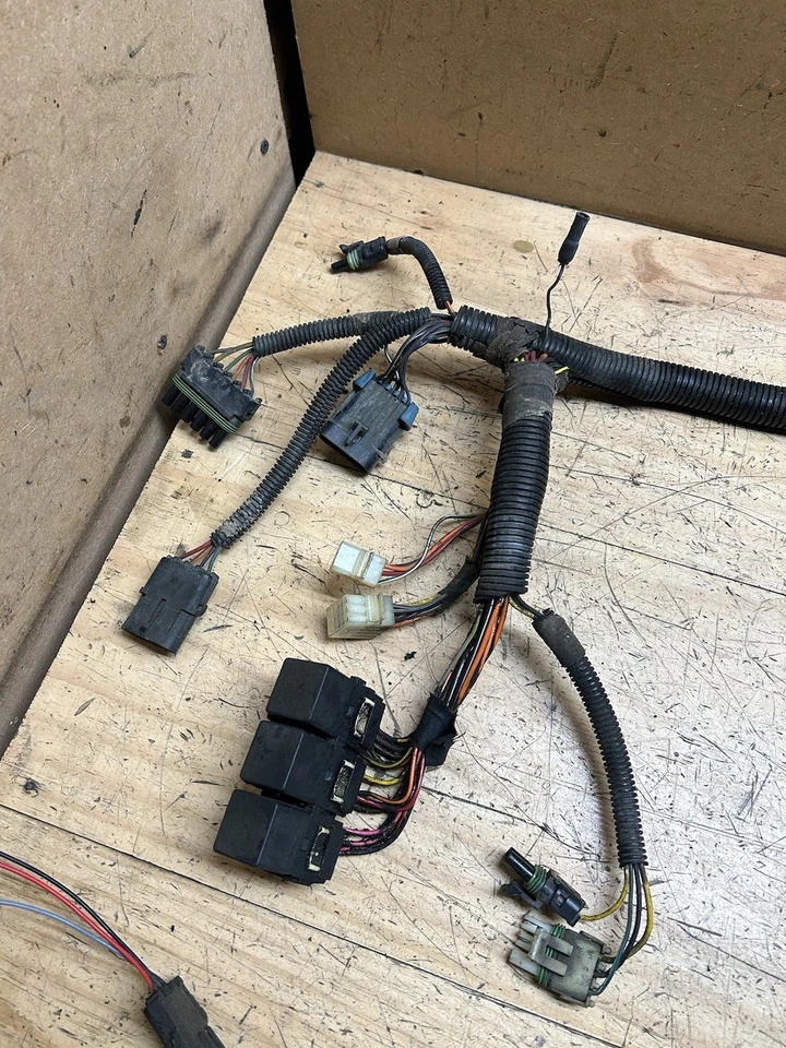 Arnés de cableado del motor 87-90 Jeep Cherokee XJ MJ Renix 4,0 L transmisión manual Foto 3 de 4