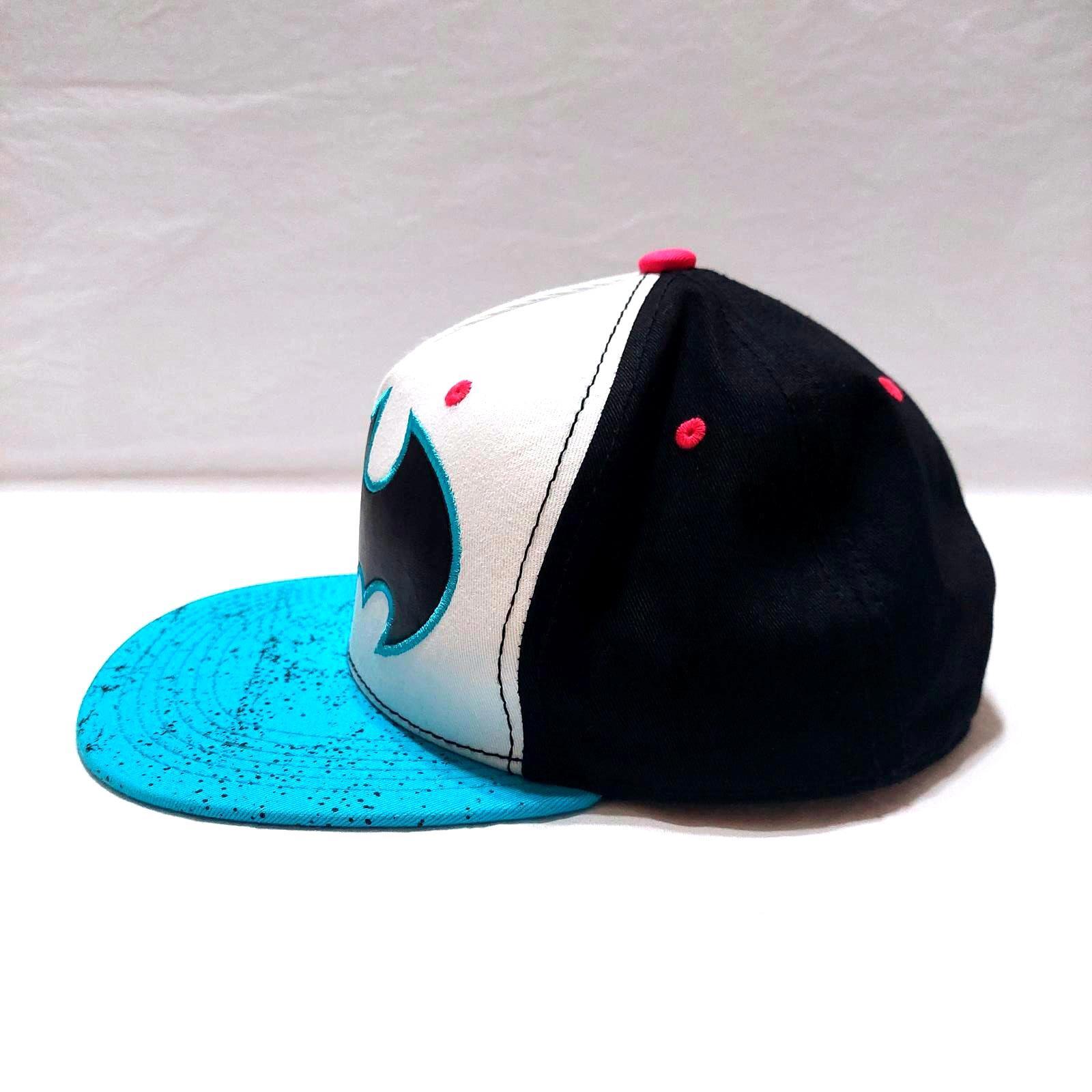 BATMAN PAINT SPLATTER ADJUSTABLE SNAPBACK HAT TM … - image 2