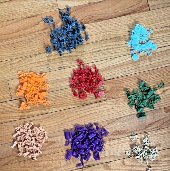 Lote 301 Micro Máquinas Caminantes Blancos Buxom Rubios Ametralladora Coches de Carreras Davy Foto 4 de 4