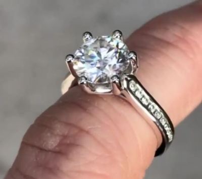 Women's Engagement Ring MM White Round Moissanite 14K